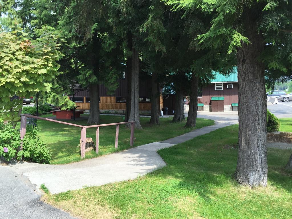Copper River Motel Террас Экстерьер фото