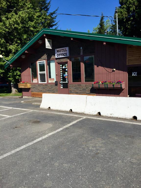 Copper River Motel Террас Экстерьер фото